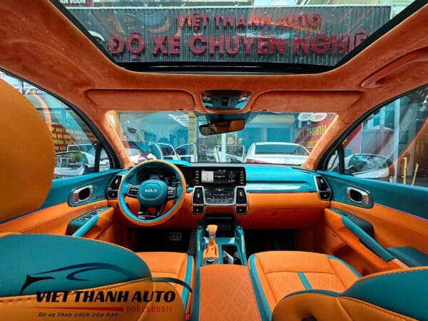 KIA Sorento 2022 "Hóa Biệt Thự" Với Nội Thất Cam Hermès & Trần Sao Đẳng Cấp Tại Việt Thanh Auto