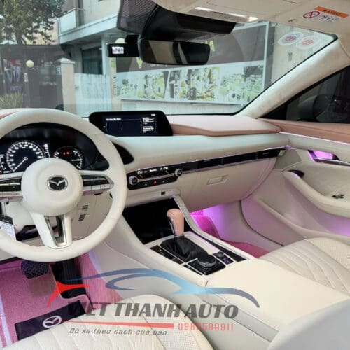 z6369206248473_74f11fc199331dfc420d725a4d8193cc Mazda 3 "Lột Xác" Sang Trọng Với Nội Thất Đỏ Trắng Kem Đẳng Cấp Tại Việt Thanh Auto